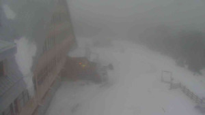 Sporthotel Kurzovní - Parkoviště a hlavní vchod - 23.1.2026 v 07:50 Sporthotel Kurzovní - Parkoviště a hlavní vchod - 23.1.2026 v 07:50