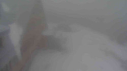 Parkoviště a hlavní vchod