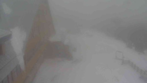 Sporthotel Kurzovní - Parkoviště a hlavní vchod - 23.1.2026 v 13:10 Sporthotel Kurzovní - Parkoviště a hlavní vchod - 23.1.2026 v 13:10