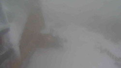 Parkoviště a hlavní vchod