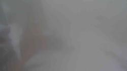 Parkoviště a hlavní vchod