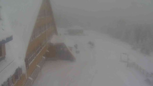 Sporthotel Kurzovní - Parkoviště a hlavní vchod - 30.1.2026 v 12:10 Sporthotel Kurzovní - Parkoviště a hlavní vchod - 30.1.2026 v 12:10