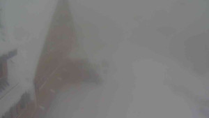 Sporthotel Kurzovní - Parkoviště a hlavní vchod - 30.1.2026 v 13:40 Sporthotel Kurzovní - Parkoviště a hlavní vchod - 30.1.2026 v 13:40