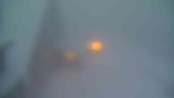 Parkoviště a hlavní vchod