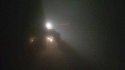 Parkoviště a hlavní vchod