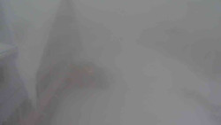 Parkoviště a hlavní vchod