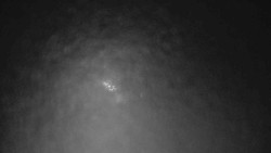 Parkoviště a hlavní vchod