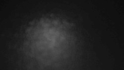 Parkoviště a hlavní vchod