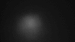 Parkoviště a hlavní vchod