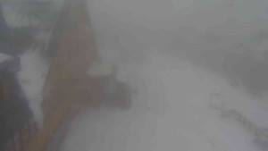 Sporthotel Kurzovní - Parkoviště a hlavní vchod - 6.2.2026 v 10:25 Sporthotel Kurzovní - Parkoviště a hlavní vchod - 6.2.2026 v 10:25