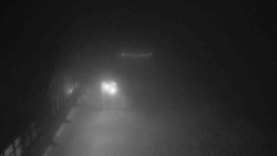 Parkoviště a hlavní vchod