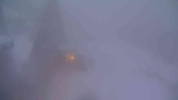 Parkoviště a hlavní vchod