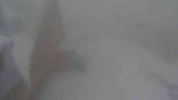 Parkoviště a hlavní vchod