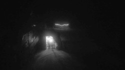 Parkoviště a hlavní vchod