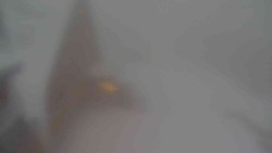 Parkoviště a hlavní vchod