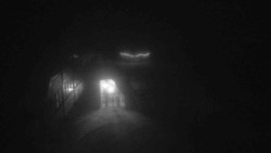 Parkoviště a hlavní vchod