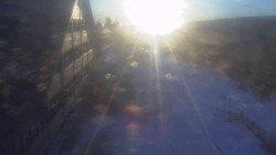 Parkoviště a hlavní vchod