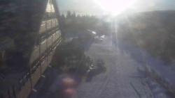 Parkoviště a hlavní vchod