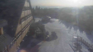 Sporthotel Kurzovní - Parkoviště a hlavní vchod - 8.3.2026 v 08:00 Sporthotel Kurzovní - Parkoviště a hlavní vchod - 8.3.2026 v 08:00