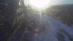 Parkoviště a hlavní vchod