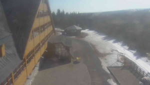 Sporthotel Kurzovní - Parkoviště a hlavní vchod - 14.3.2026 v 09:30 Sporthotel Kurzovní - Parkoviště a hlavní vchod - 14.3.2026 v 09:30