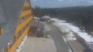 Sporthotel Kurzovní - Parkoviště a hlavní vchod - 14.3.2026 v 13:00 Sporthotel Kurzovní - Parkoviště a hlavní vchod - 14.3.2026 v 13:00