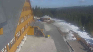 Sporthotel Kurzovní - Parkoviště a hlavní vchod - 14.3.2026 v 14:30 Sporthotel Kurzovní - Parkoviště a hlavní vchod - 14.3.2026 v 14:30