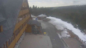 Sporthotel Kurzovní - Parkoviště a hlavní vchod - 14.3.2026 v 16:00 Sporthotel Kurzovní - Parkoviště a hlavní vchod - 14.3.2026 v 16:00