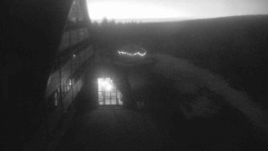 Sporthotel Kurzovní - Parkoviště a hlavní vchod - 15.3.2026 v 05:20 Sporthotel Kurzovní - Parkoviště a hlavní vchod - 15.3.2026 v 05:20