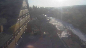 Sporthotel Kurzovní - Parkoviště a hlavní vchod - 15.3.2026 v 07:35 Sporthotel Kurzovní - Parkoviště a hlavní vchod - 15.3.2026 v 07:35