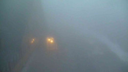 Parkoviště a hlavní vchod