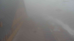 Parkoviště a hlavní vchod