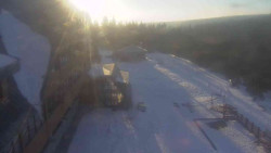 Parkoviště a hlavní vchod