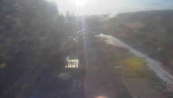 Parkoviště a hlavní vchod