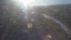 Parkoviště a hlavní vchod