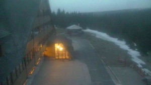 Sporthotel Kurzovní - Parkoviště a hlavní vchod - 10.4.2026 v 20:00 Sporthotel Kurzovní - Parkoviště a hlavní vchod - 10.4.2026 v 20:00