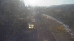 Parkoviště a hlavní vchod