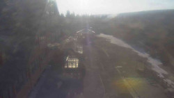 Parkoviště a hlavní vchod