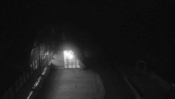 Parkoviště a hlavní vchod