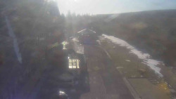 Parkoviště a hlavní vchod