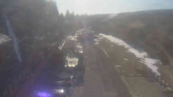 Parkoviště a hlavní vchod