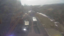 Parkoviště a hlavní vchod