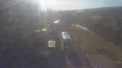 Parkoviště a hlavní vchod