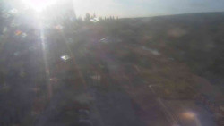 Parkoviště a hlavní vchod