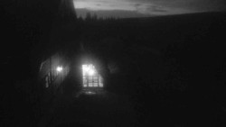 Parkoviště a hlavní vchod