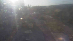 Parkoviště a hlavní vchod