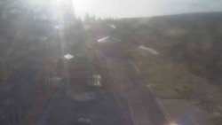 Parkoviště a hlavní vchod