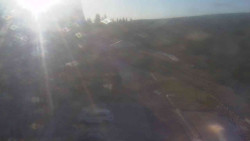 Parkoviště a hlavní vchod