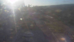 Parkoviště a hlavní vchod