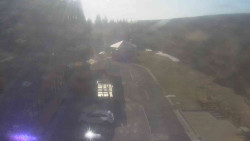 Parkoviště a hlavní vchod